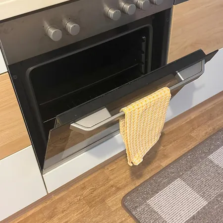 Schoene Oberwohnung In Osternburg *