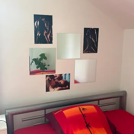 Apartment Schoene Oberwohnung In Osternburg *